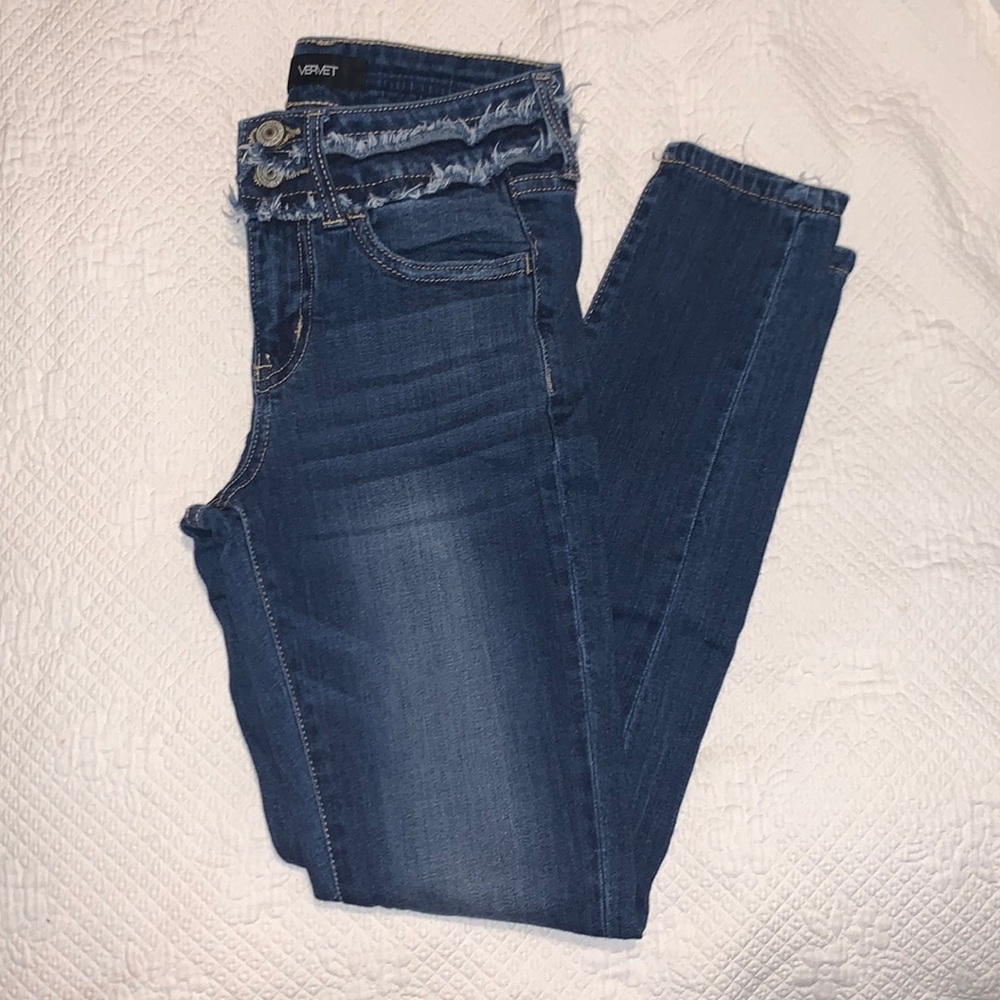 VERVET JEANS SIZE 24 - frayed waist detail